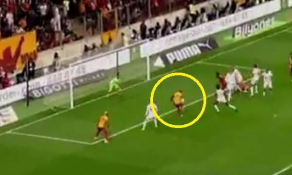 Osimhen ucieka Piątkowi. Mógł być hat-trick [WIDEO]