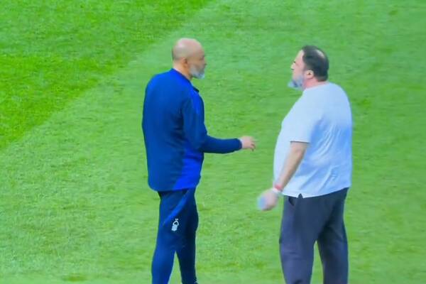 Sceny w Premier League! Właściciel klubu zbeształ trenera [WIDEO]