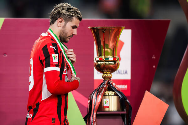 Theo Hernandez o krok od transferu. Przyszła kolejna oferta