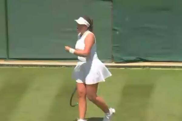 Koszmar Świątek poza Wimbledonem. Co tam się stało?