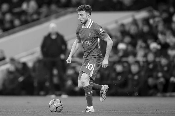 Liverpool oddał hołd Jocie. Flaga opuszczona do połowy masztu