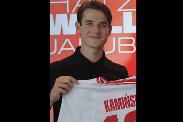 Jakub Kamiński w nowym klubie! Polak zaprezentowany Jakub Kamiński w nowym klubie! Polak zaprezentowany