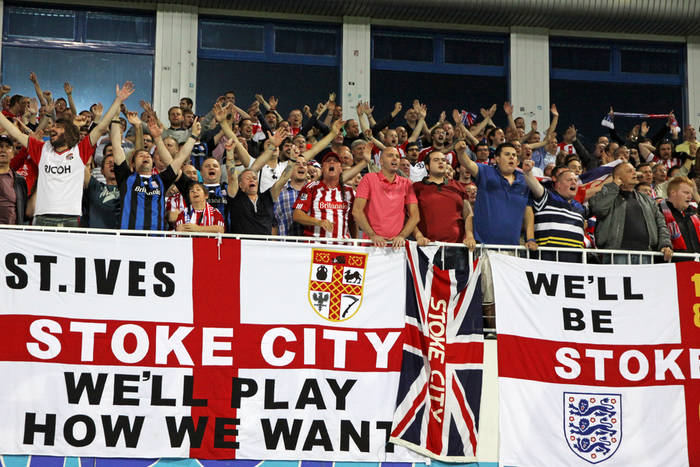 Sky Sports: Ryan Shawcross chce zostać w Stoke City