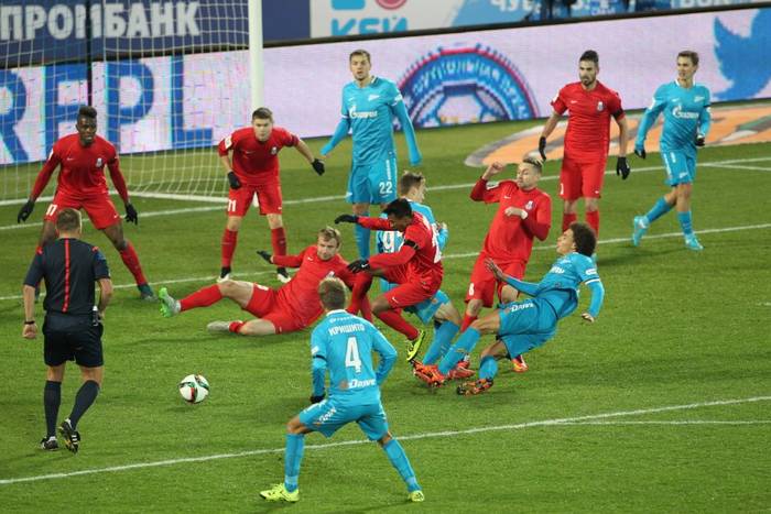 Priemjer Liga: Pięć goli na Zenit Arena