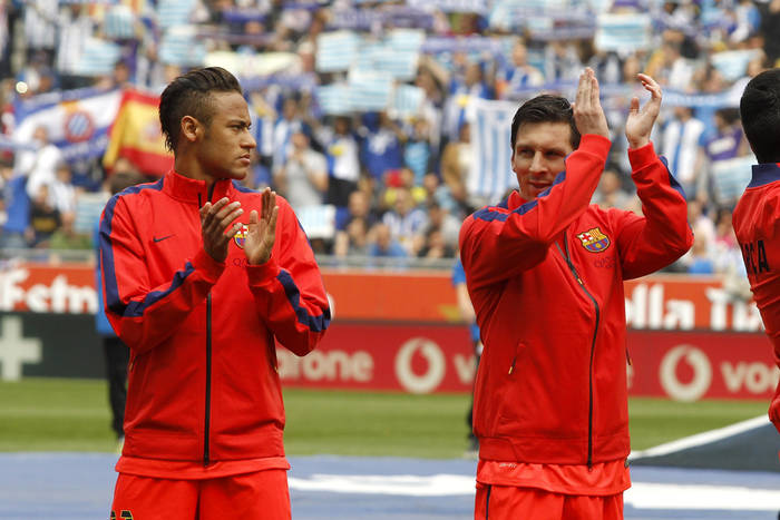 "Messi królem futbolu. Neymar - dziedzicem tronu"