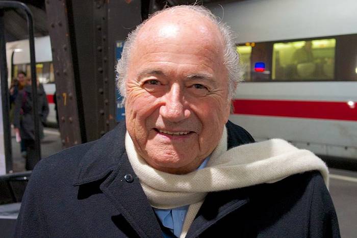 Blatter znajdzie pracę w radiu?