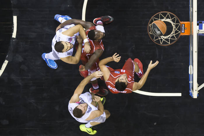 NBA: Toronto Raptors pokonało San Antonio Spurs