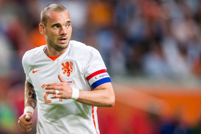 Sneijder zagra z Linettym i Bereszyńskim?