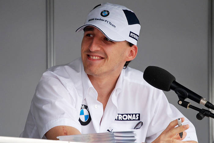 Robert Kubica skomentował decyzję Williamsa. "Bardzo się cieszę, że dołączam do zespołu jako kierowca rezerwowy"