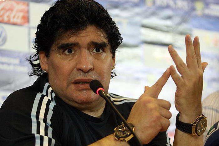 Maradona krytykuje trenera Napoli