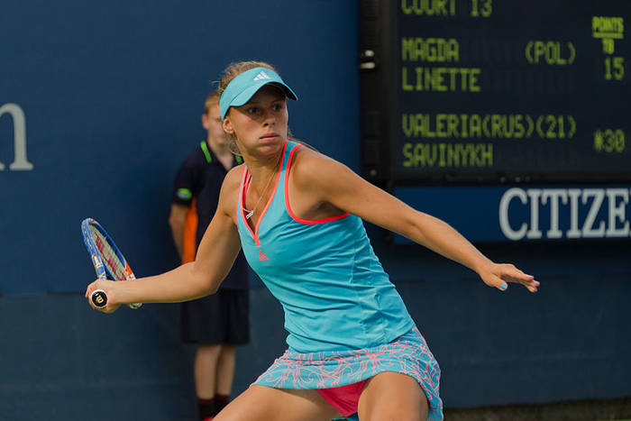 Magda Linette pokonała rewelację sezonu i gra dalej na kortach Wimbledonu