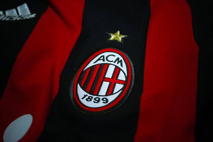 Media: AC Milan stara się o Kristoffera Ajera