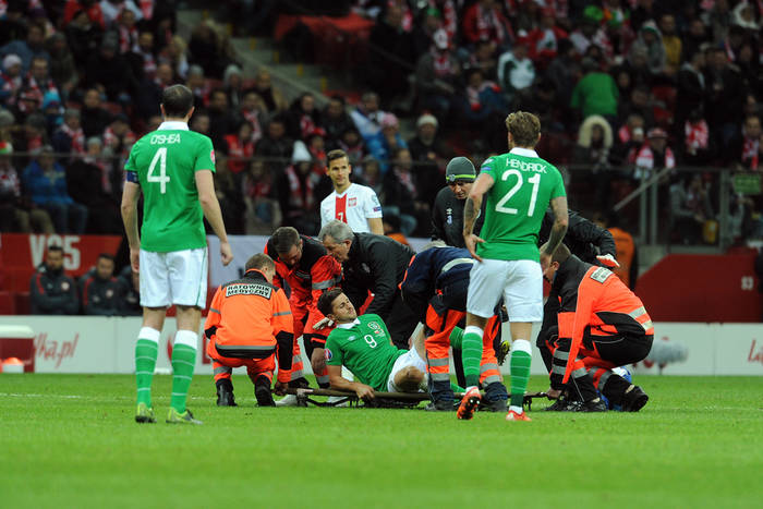 Irlandczyk po kontuzji w meczu z Polską wypada na kilka tygodni