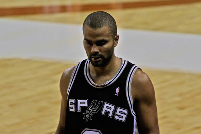 NBA: Spurs pokonali po dogrywce Thunder