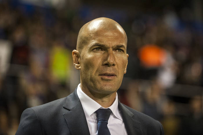 Zidane kolekcjonuje trofea. To czwarty najbardziej utytułowany trener w historii Realu
