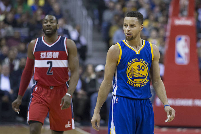 NBA: Zwycięstwo Warriors, rekordowe osiągnięcie Curry'ego