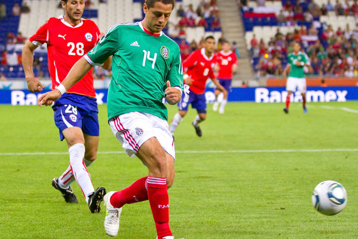 Chile pokonane, Chicharito piłkarzem meczu