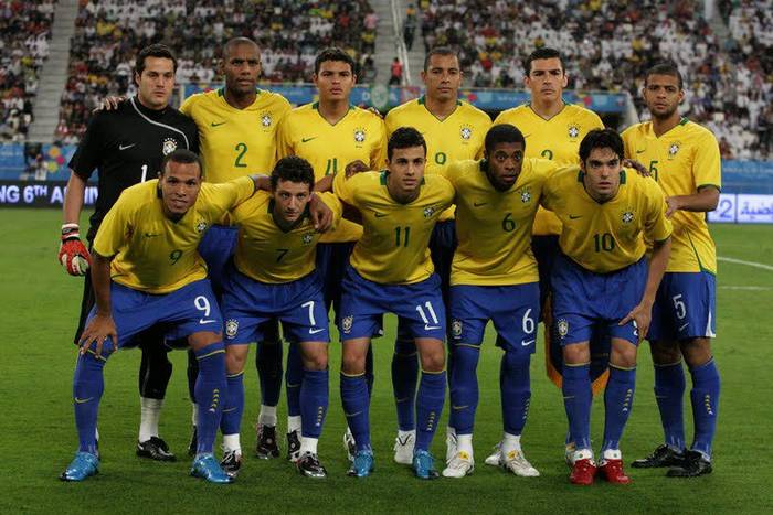 Szczęśliwy remis Brazylii po koszmarnym błędzie arbitra [VIDEO]
