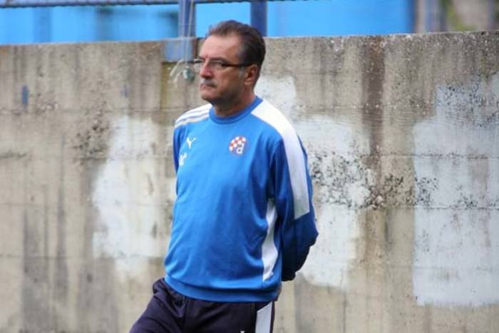 Trener Chorwatów obwinia kibiców: "Przez przerwę w grze straciliśmy koncentrację"