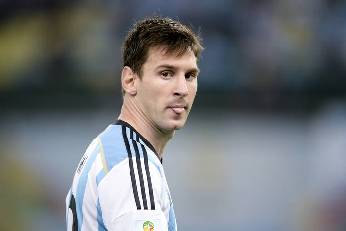 Nowy trener Argentyny: Pojadę do Messiego