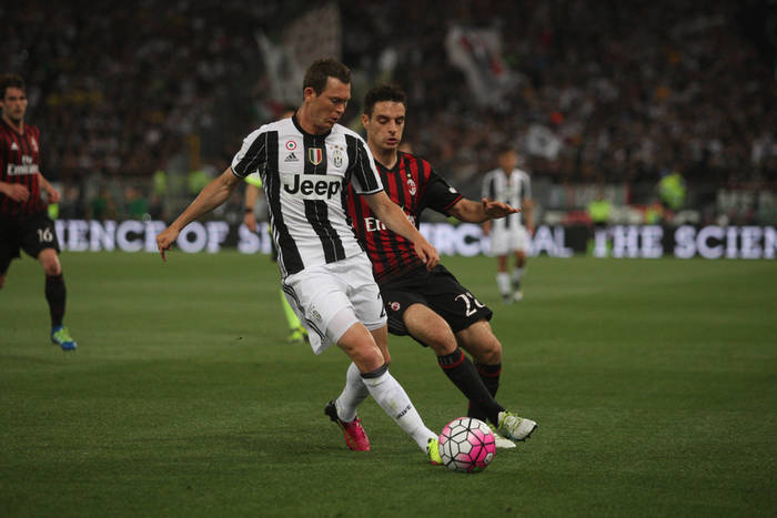 Włoskie media: Stephan Lichtsteiner zostanie w Juventusie FC