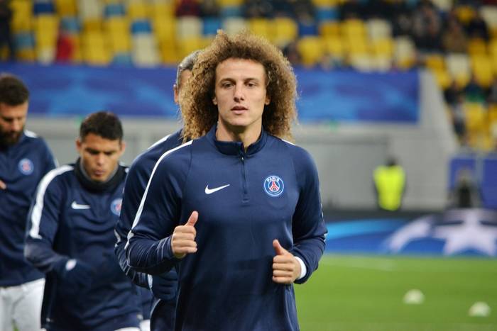 Sensacyjny transfer stał się faktem! David Luiz wraca do Chelsea!