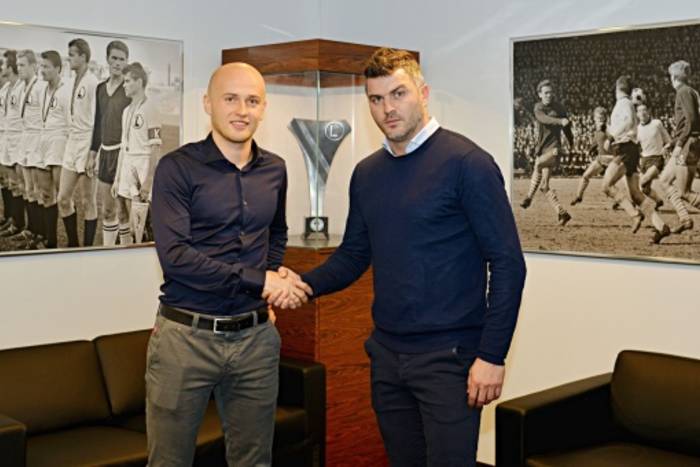 Legia przedłużyła kontrakt z Michałem Pazdanem