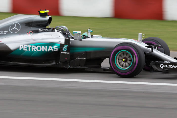 Marcedes ogłosi następcę Rosberga w 2017 roku