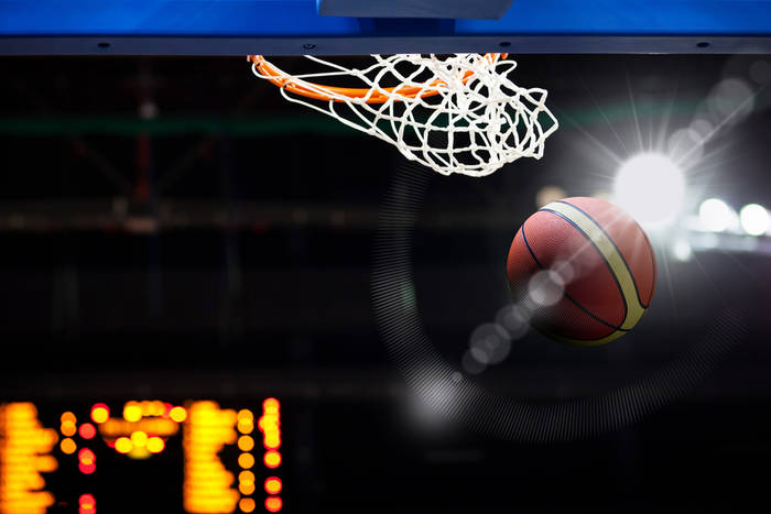 NBA: Zwycięstwa Raptors, Spurs i Jazz