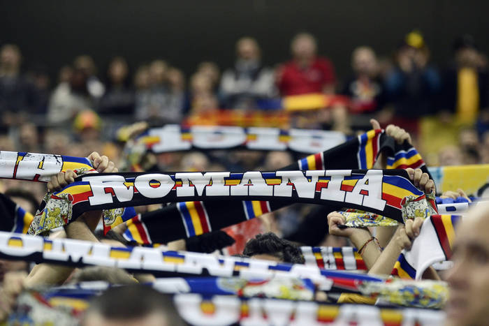 FIFA ukarała Rumunię i Polskę za zachowanie kibiców