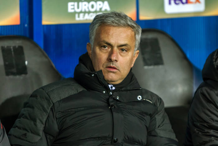 Mourinho: Trudno będzie dogonić Chelsea. Grają świetnie w defensywie, zdobywają bramkę i wygrywają Mourinho: Trudno będzie dogonić Chelsea. Grają świetnie w defensywie, zdobywają bramkę i wygrywają