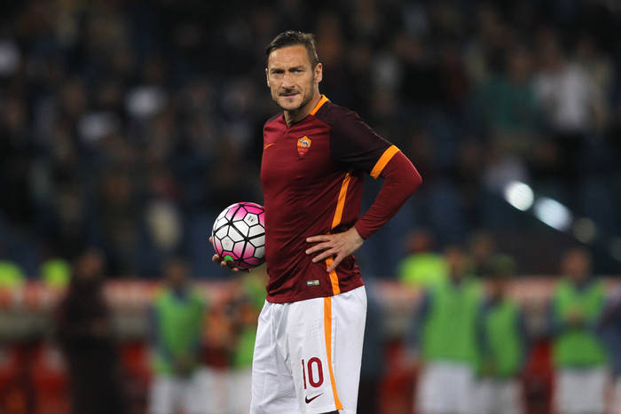 "Totti może cały czas odgrywać ważną rolę w Romie"