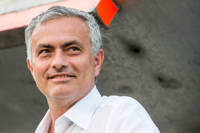 Mourinho popiera powiększenie mundialu Mourinho popiera powiększenie mundialu