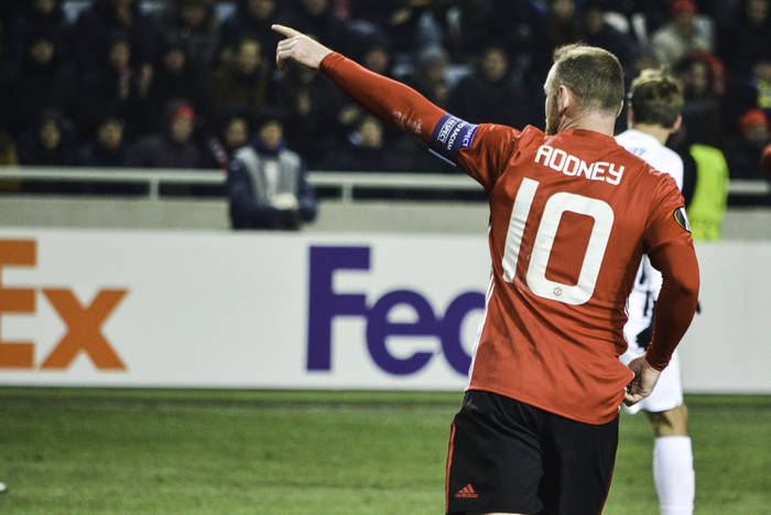 Zwycięstwo MU, Rooney dogonił Charltona! 249 goli dla "Czerwonych Diabłów"