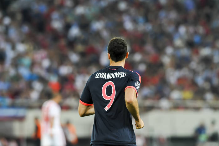 Lewandowski pobił klubowy rekord i goni Aubameyanga w klasyfikacji strzelców