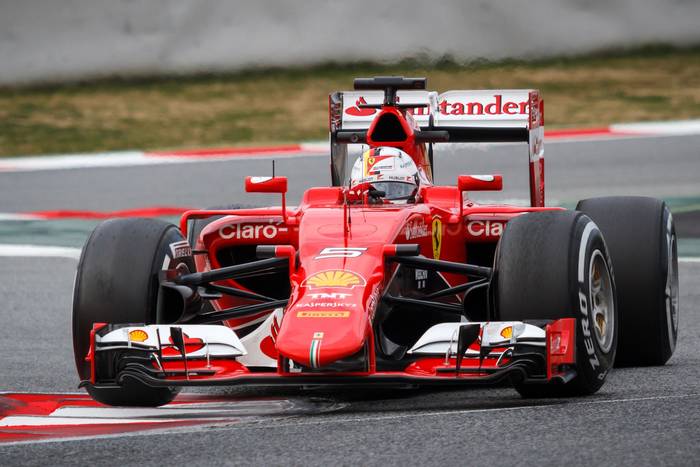 Sebastian Vettel z pole position przed GP Singapuru
