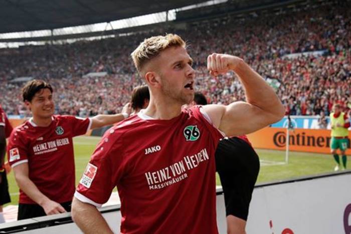 Niemcy: Sobiech wszedł w końcówce, Hannover 96 pokonał Eintracht i został liderem
