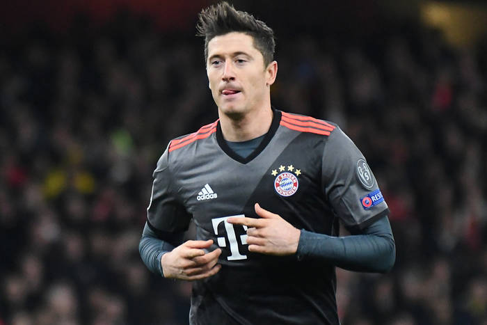 Agent Lewandowskiego: Sędziowie muszą zwracać większą uwagę na Roberta Agent Lewandowskiego: Sędziowie muszą zwracać większą uwagę na Roberta