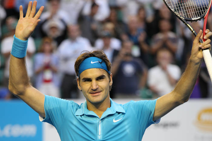 Dramat Cilicia. Niezniszczalny Federer po raz ósmy triumfuje w Wimbledonie