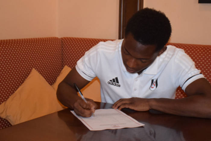 Edun przedłużył kontrakt z Fulham Edun przedłużył kontrakt z Fulham