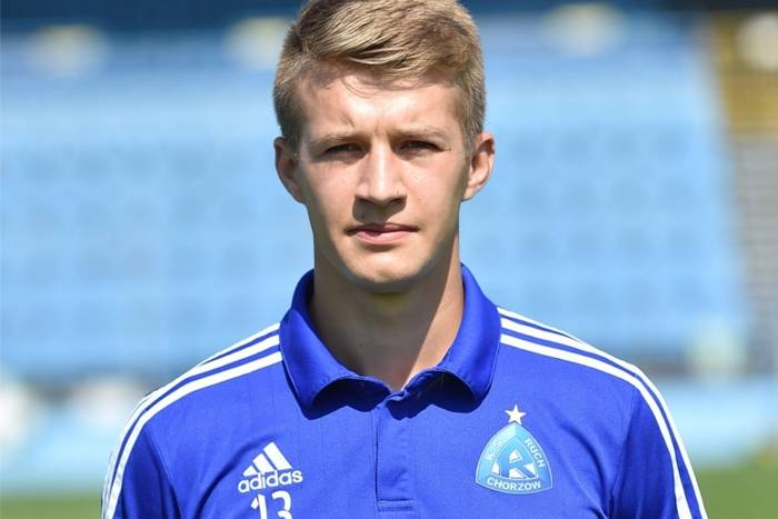 22-letni obrońca przeszedł do Ruchu Chorzów