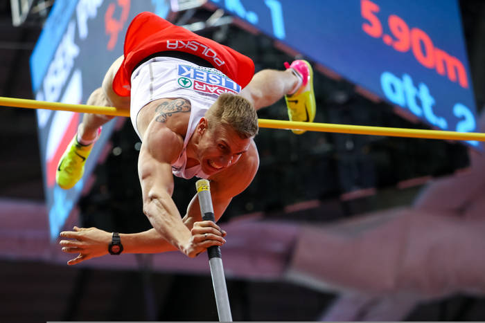 HMŚ w Birmingham: Piotr Lisek z brązowym medalem w skoku o tyczce