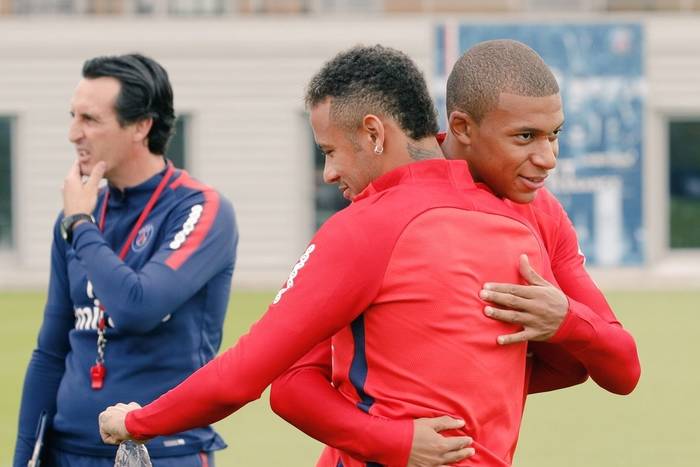 Marca: Wielkie transfery wielkich klubów. Najmniej wydał Real Madryt, a najwięcej... nie PSG Marca: Wielkie transfery wielkich klubów. Najmniej wydał Real Madryt, a najwięcej... nie PSG