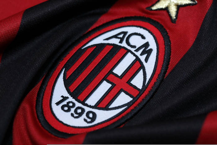 Kluby z Premier League zainteresowane graczem AC Milanu