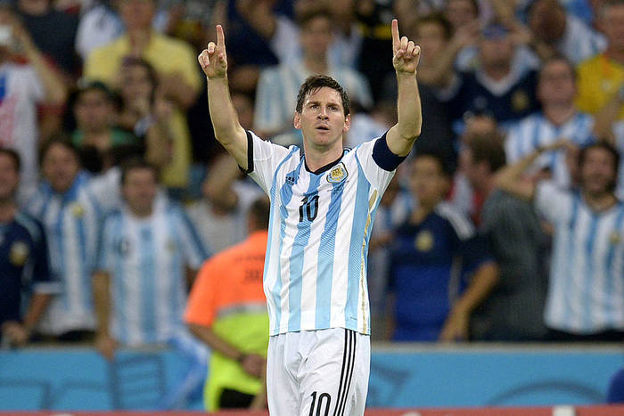 Messi krytykowany za absencję w meczu z Hiszpanią. "Ronaldo by zagrał"