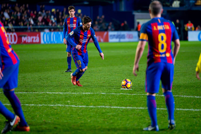 Barcelona zagra na remis w El Clasico? "Gdyby miała nawet 50 punktów przewagi, to ten mecz i tak zostałby potraktowany priorytetowo" Barcelona zagra na remis w El Clasico? "Gdyby miała nawet 50 punktów przewagi, to ten mecz i tak zostałby potraktowany priorytetowo"