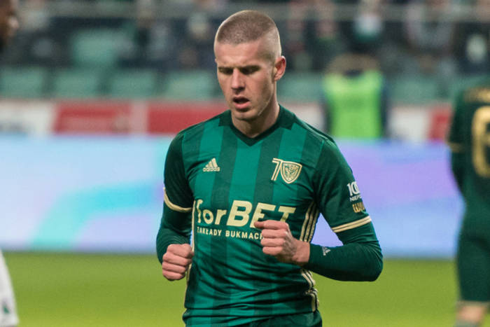 Śląsk przedłużył kontrakt z młodym piłkarzem