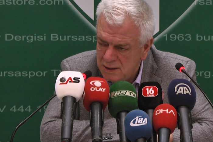 Prezes Bursasporu o sytuacji z Grosickim: Pokój był już pusty. On uciekł
