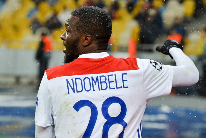 Chcą go największe kluby w Europie, ale Ndombele woli pozostać w Lyonie do końca sezonu