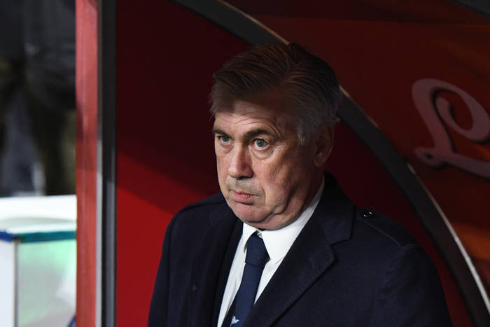Carlo Ancelotti odejdzie z Napoli? Może wrócić do byłego klubu